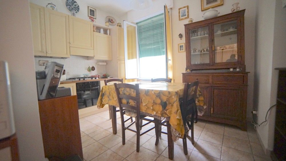 CENTRO LA SPEZIA – APPARTAMENTO CON TERRAZZA