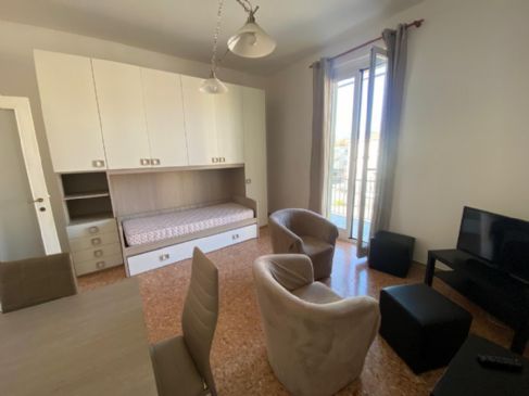 Appartamento arredato al Favaro - per Statali