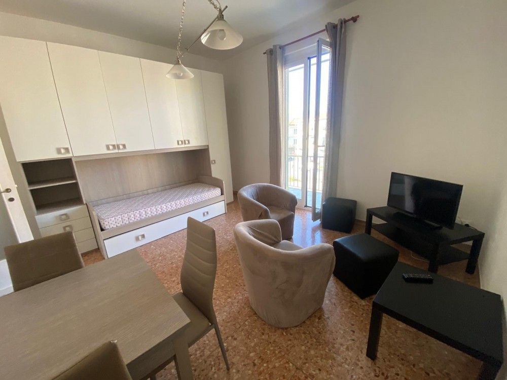 Appartamento arredato al Favaro - per Statali