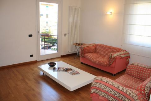 LERICI APPARTAMENTO IN VILLA