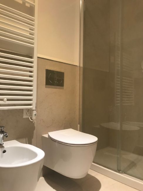 BILOCALE CON POSTO AUTO