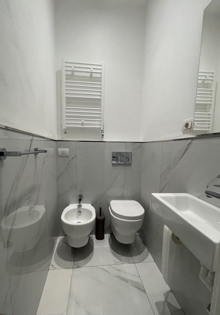 €280.000-110 MQ- 2 camere+sopalco- doppi servizi-