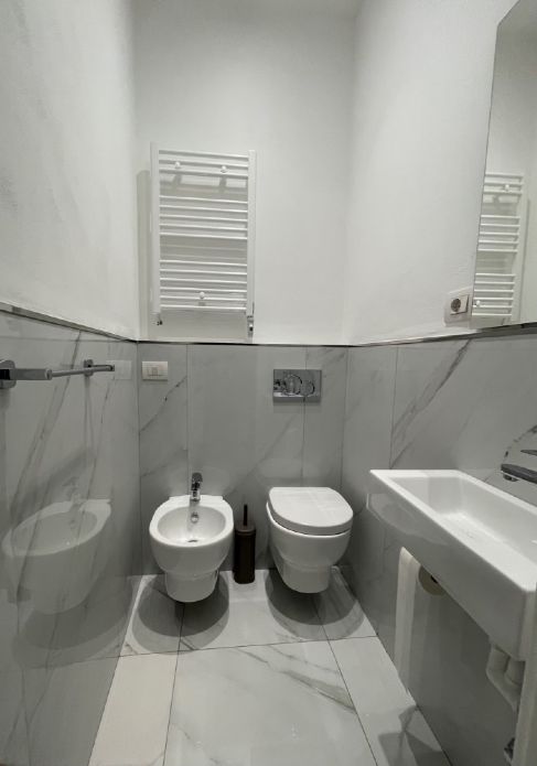 €280.000-110 MQ- 2 camere+sopalco- doppi servizi-