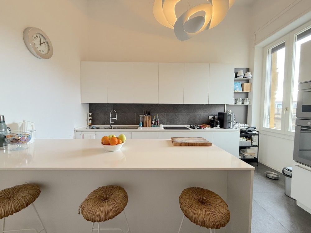 APPARTAMENTO PIAZZA VERDI CON RIFINITURE DI LUSSO