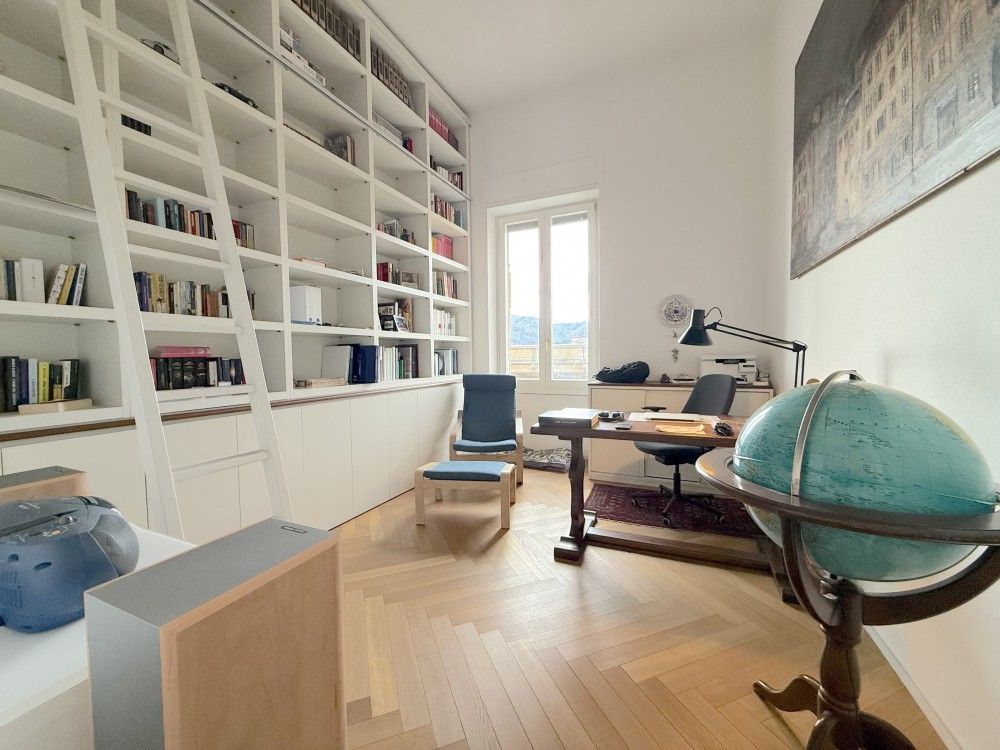 APPARTAMENTO PIAZZA VERDI CON RIFINITURE DI LUSSO