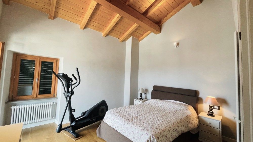 Semindipendente sulle Colline di La Spezia