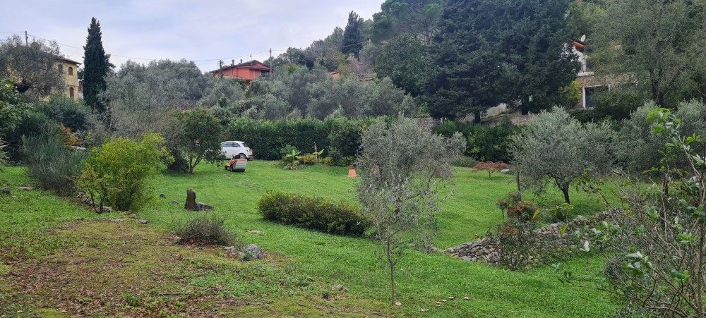 VILLA CON GIARDINO A 10 MINUTI DA LERICI