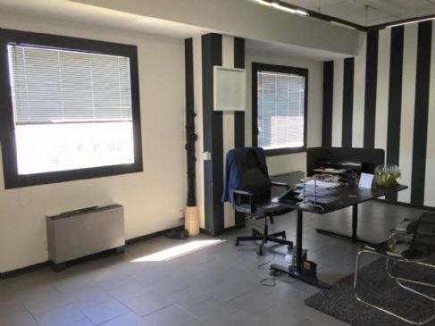 ufficio 150 mq zona retroportuale