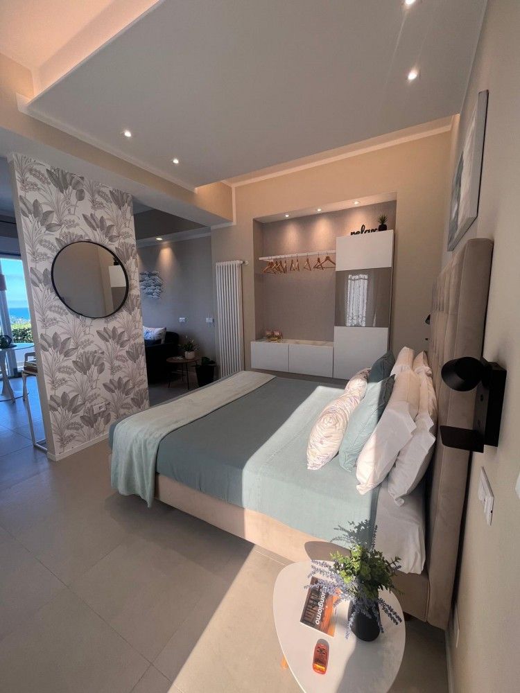 BILOCALE LERICI VISTA MARE