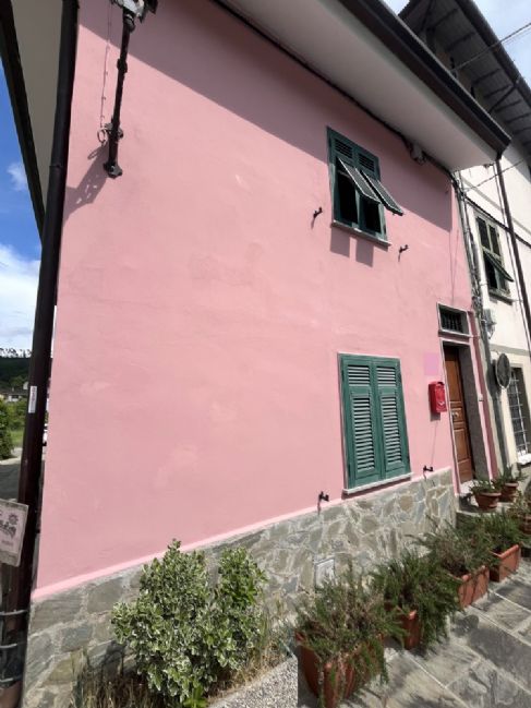 TERRATETTO IN OTTIME CONDIZIONI RICCO'