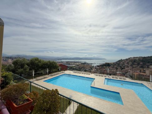 Elegante Appartamento Vista Mare.