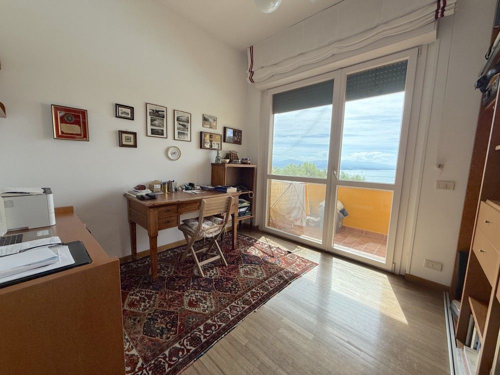 Elegante Appartamento Vista Mare.