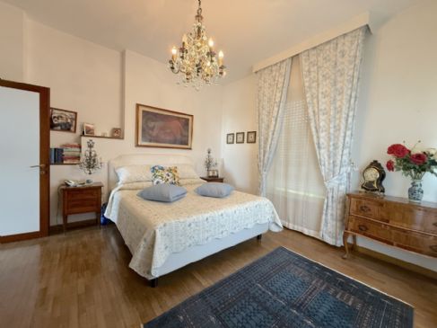 Elegante Appartamento Vista Mare.