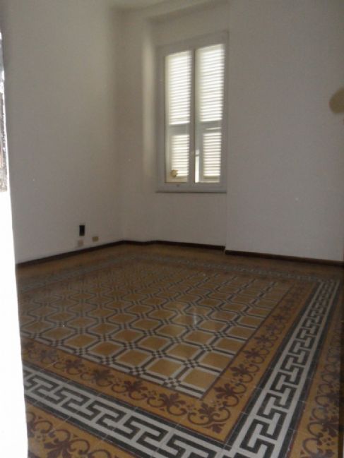 Appartamento uso ufficio in stabile d’epoca