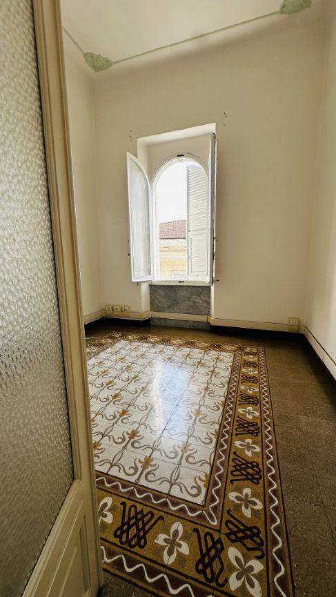 IL TUO NUOVO UFFICIO IN CENTRO CITTA'