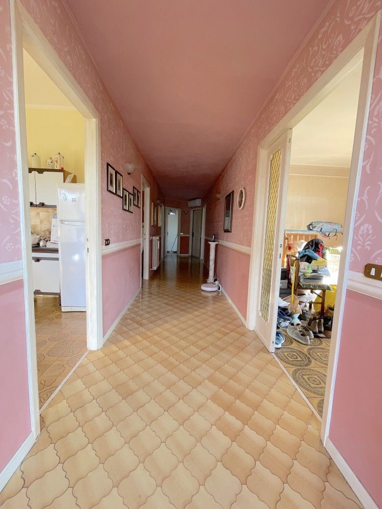 Villetta Bifamiliare   Un'Oasi di Comfort e relax!