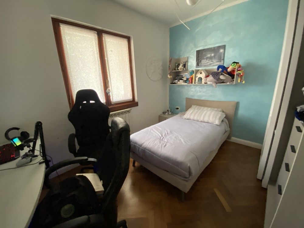 5 vani con giardino privato e doppio ingresso