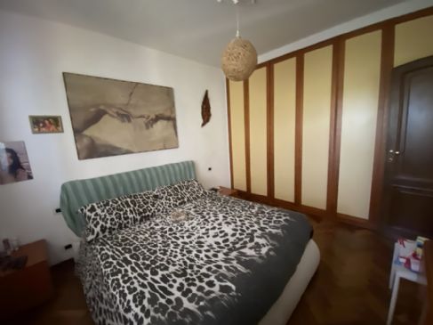 5 vani con giardino privato e doppio ingresso
