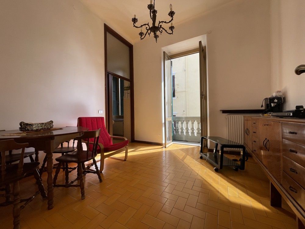 PALAZZO DI PRESTIGIO IN CENTRO STORICO