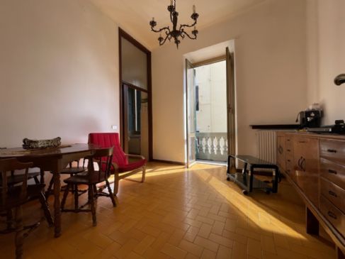 PALAZZO DI PRESTIGIO IN CENTRO STORICO