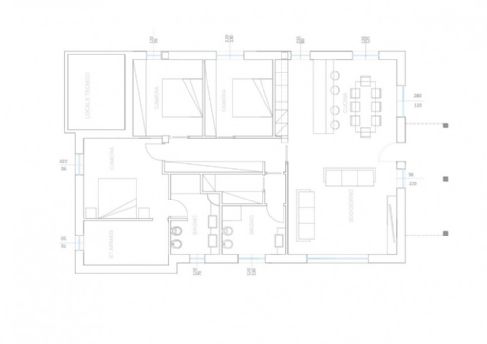 VILLA MONOFAMILIARE  SU UN LIVELLO CON PISCINA