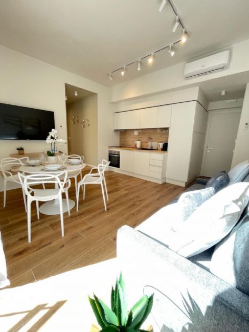 ATTIKA IMMOBILIARE – AFFITTO TRANSITORIO CENTRO ST