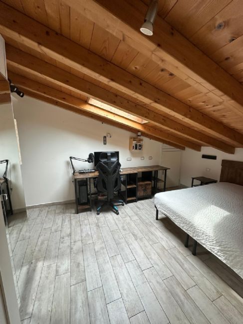 Villa Indipendente con Giardino Privato e Piscina