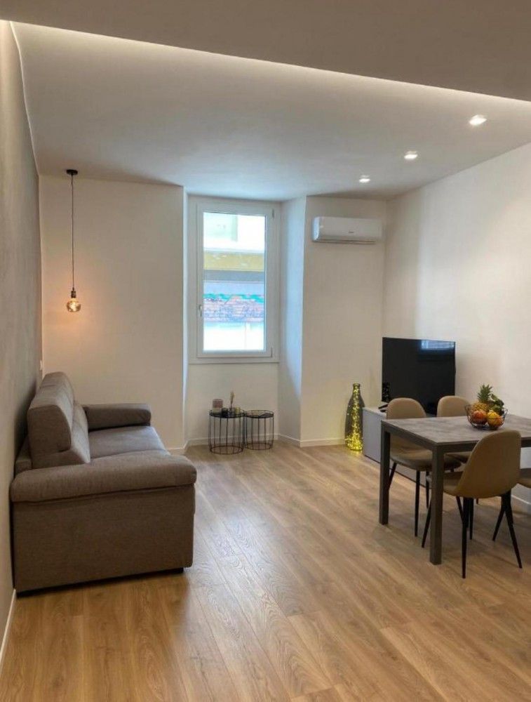 NOVEMBRE-MARZO AFFITTO TRANSITORIO CENTRO STORICO