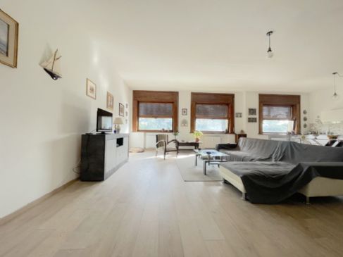 APPARTAMENTO SIGNORILE RISTRUTTURATO – ZONA GIARDI