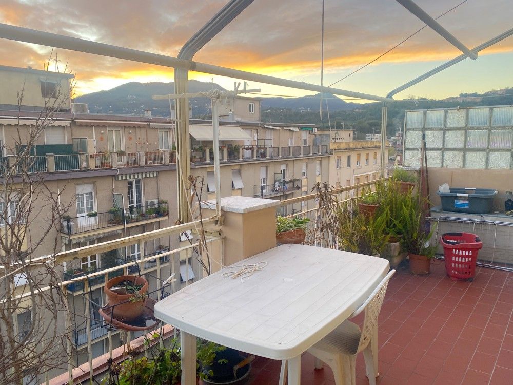 Via Veneto Attico con terrazza abitabile