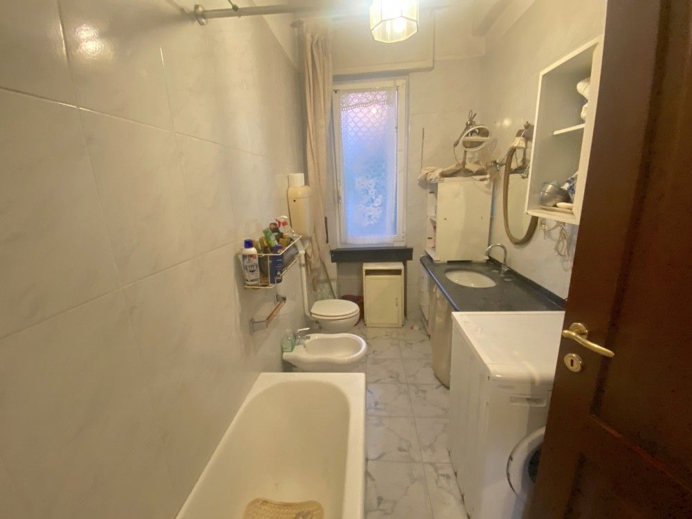 Via Veneto Attico con terrazza abitabile