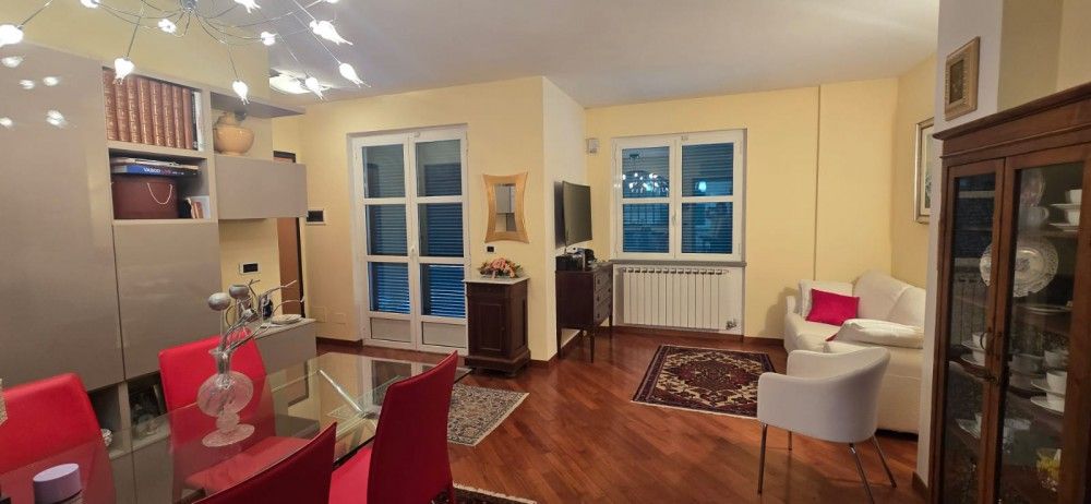 Sarzanello  Appartamento primo ed ultimo piano