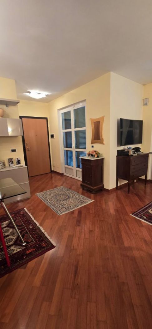 Sarzanello  Appartamento primo ed ultimo piano